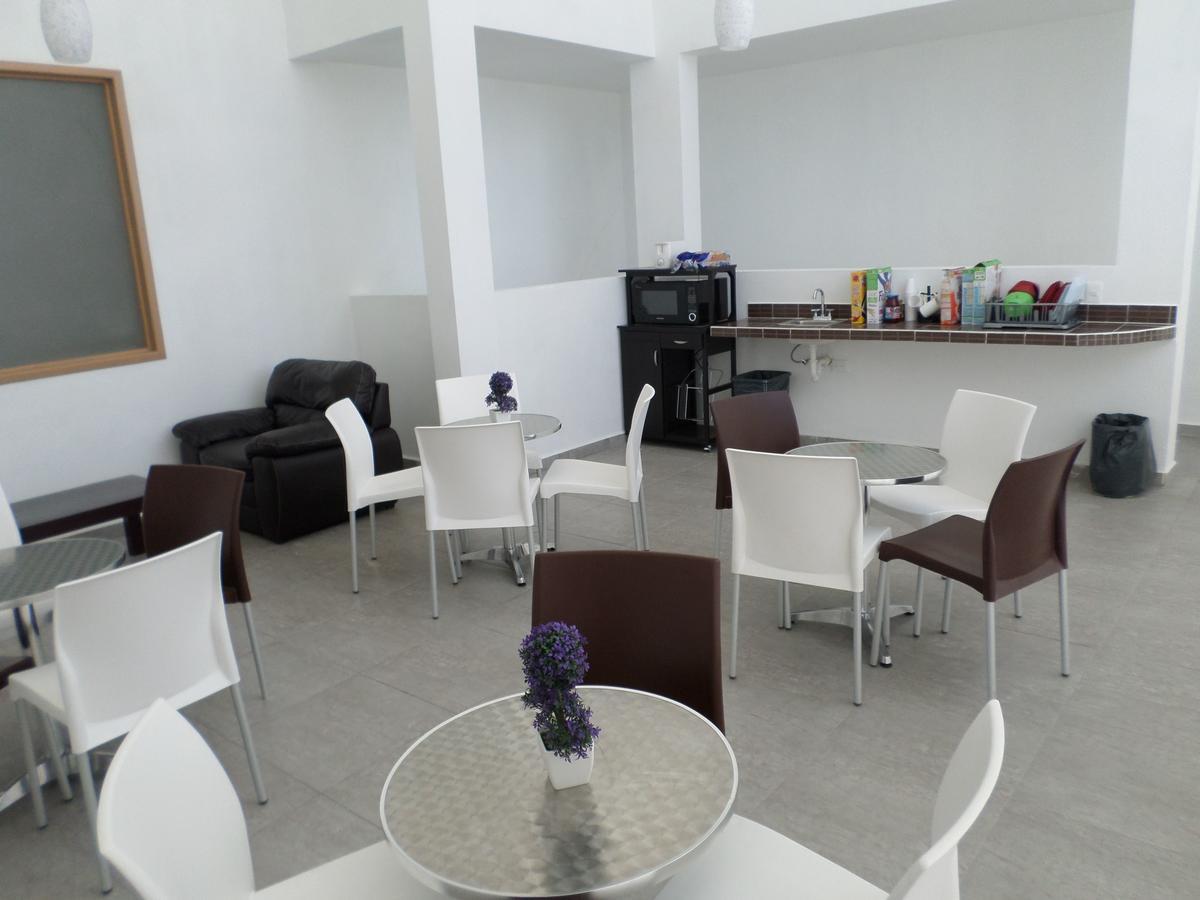 Global Express Hotel Escárcega Buitenkant foto